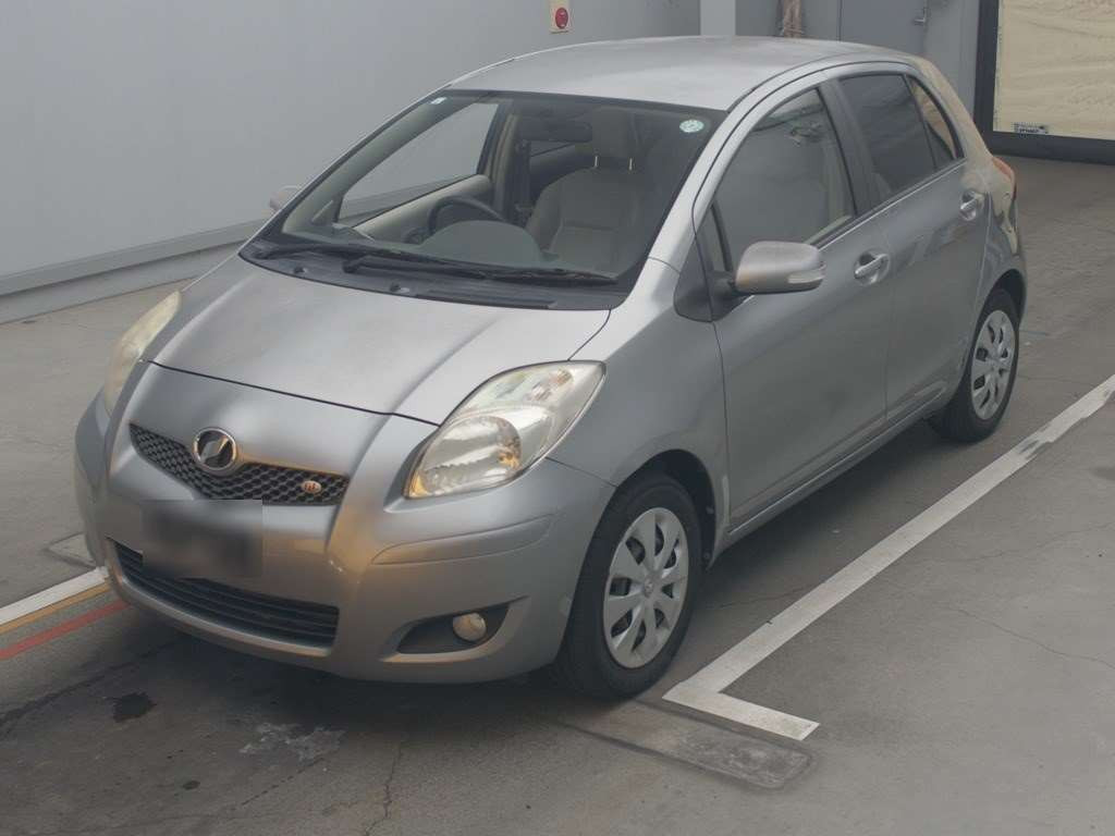 2009 Toyota Vitz SCP90[0]