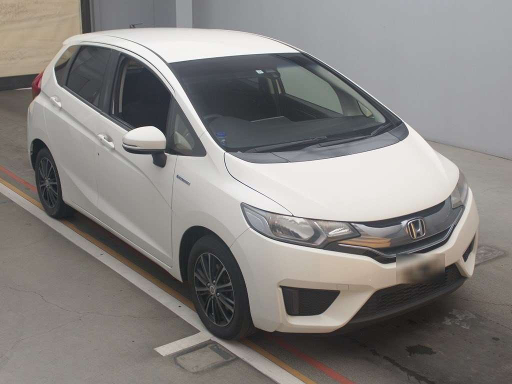 2013 Honda Fit Hybrid GP5[2]