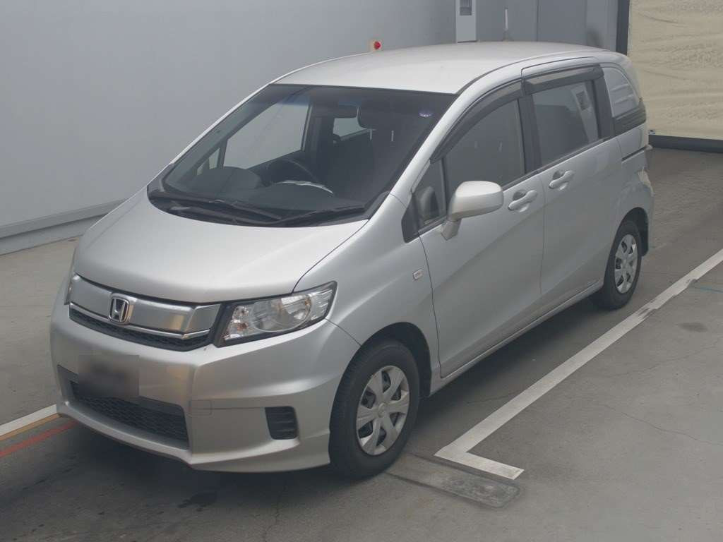 2015 Honda Freed Spike GB3[0]