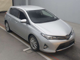 2012 Toyota Auris