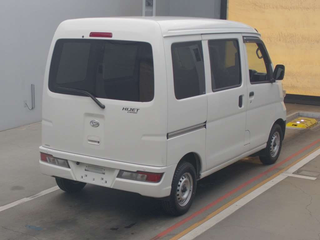 2020 Daihatsu Hijet Cargo S321V[1]