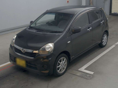 2014 Daihatsu Mira es