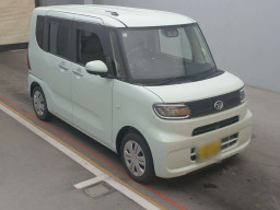 2021 Daihatsu Tanto