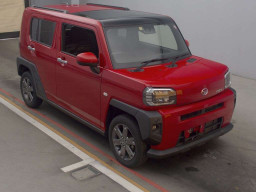 2021 Daihatsu TAFT