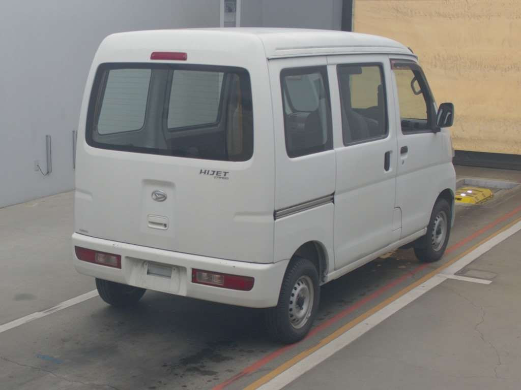 2014 Daihatsu Hijet Cargo S321V[1]