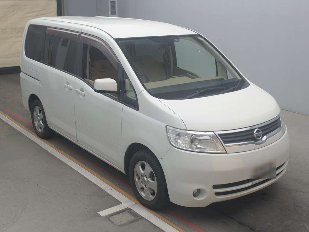 2006 Nissan Serena C25[2]