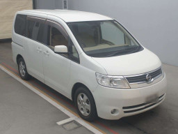 2006 Nissan Serena