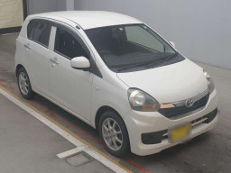 2014 Toyota Pixis Epoch