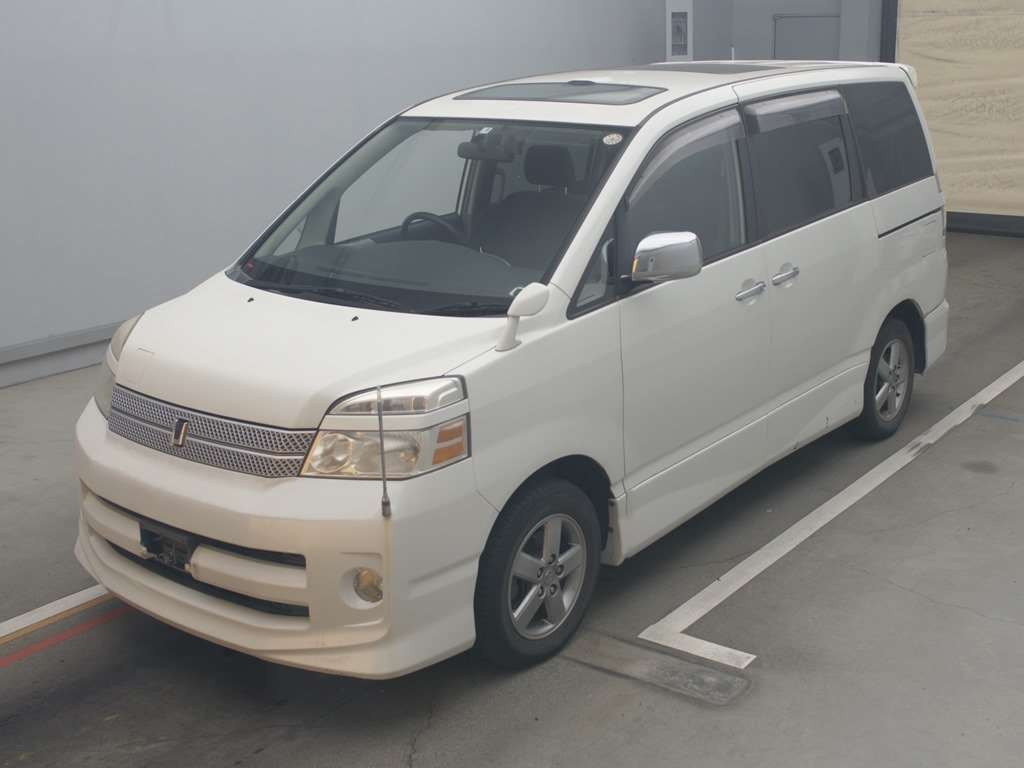 2005 Toyota Voxy AZR60G[0]