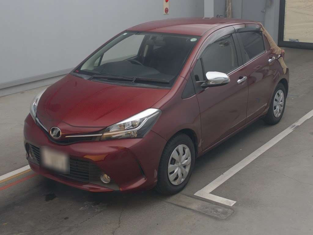 2014 Toyota Vitz NSP130[0]