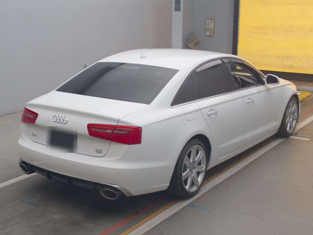 2011 Audi A6 4GCHVS[1]