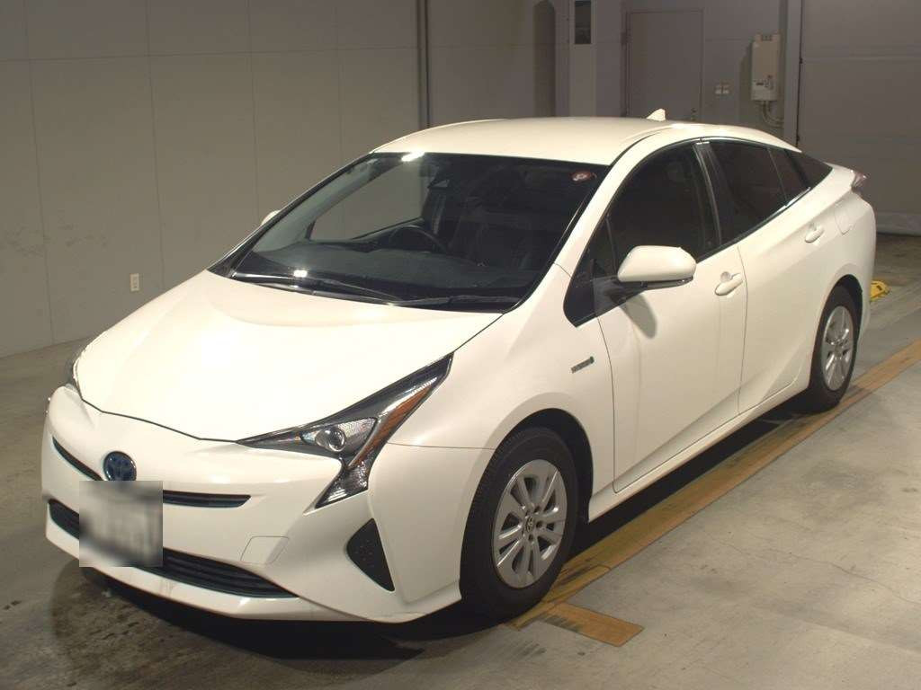 2017 Toyota Prius ZVW51[0]