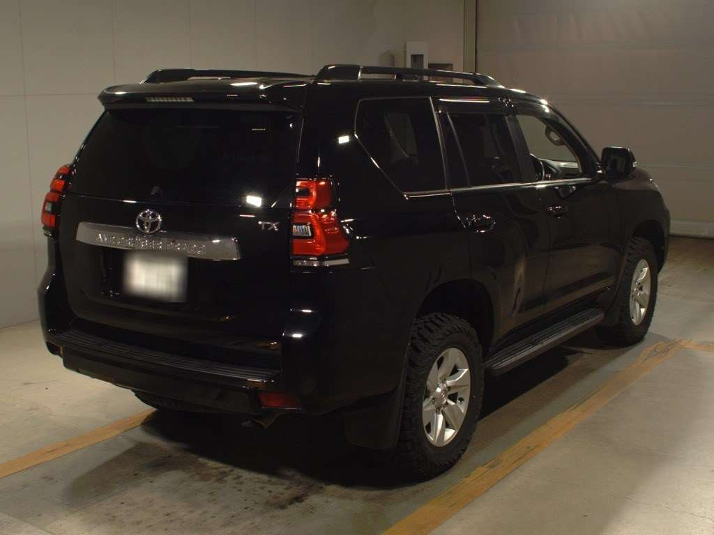 2018 Toyota Land Cruiser Prado TRJ150W[1]