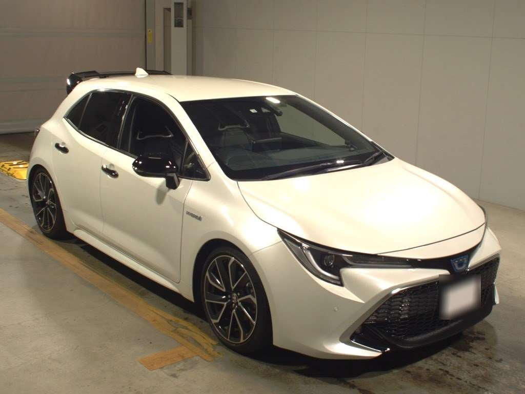 2020 Toyota Corolla Sports ZWE211H[2]