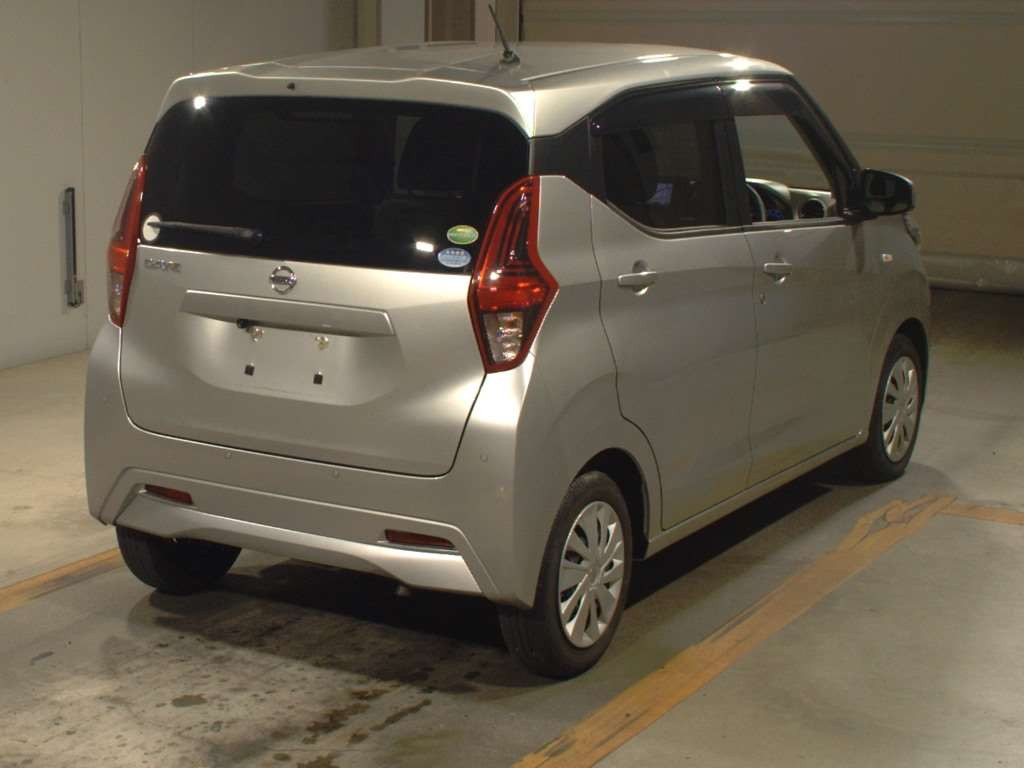 2019 Nissan DAYZ B43W[1]