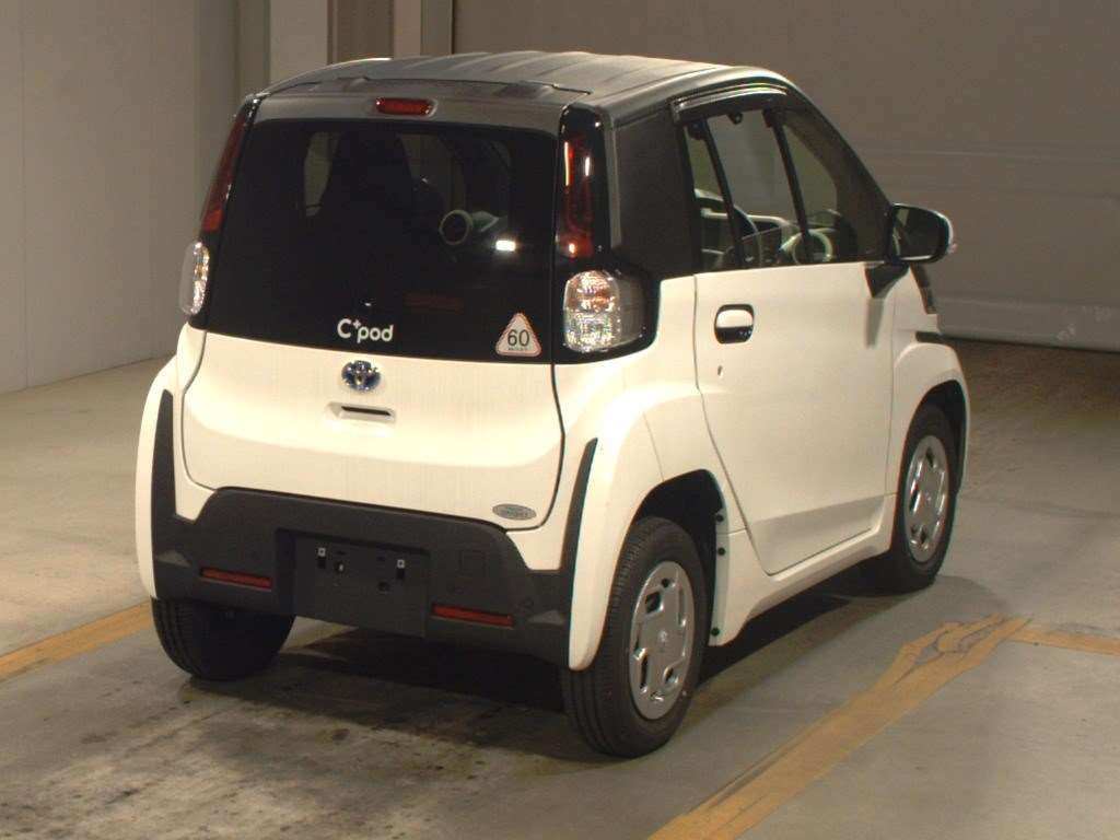 2022 Toyota C+Pod RMV12[1]