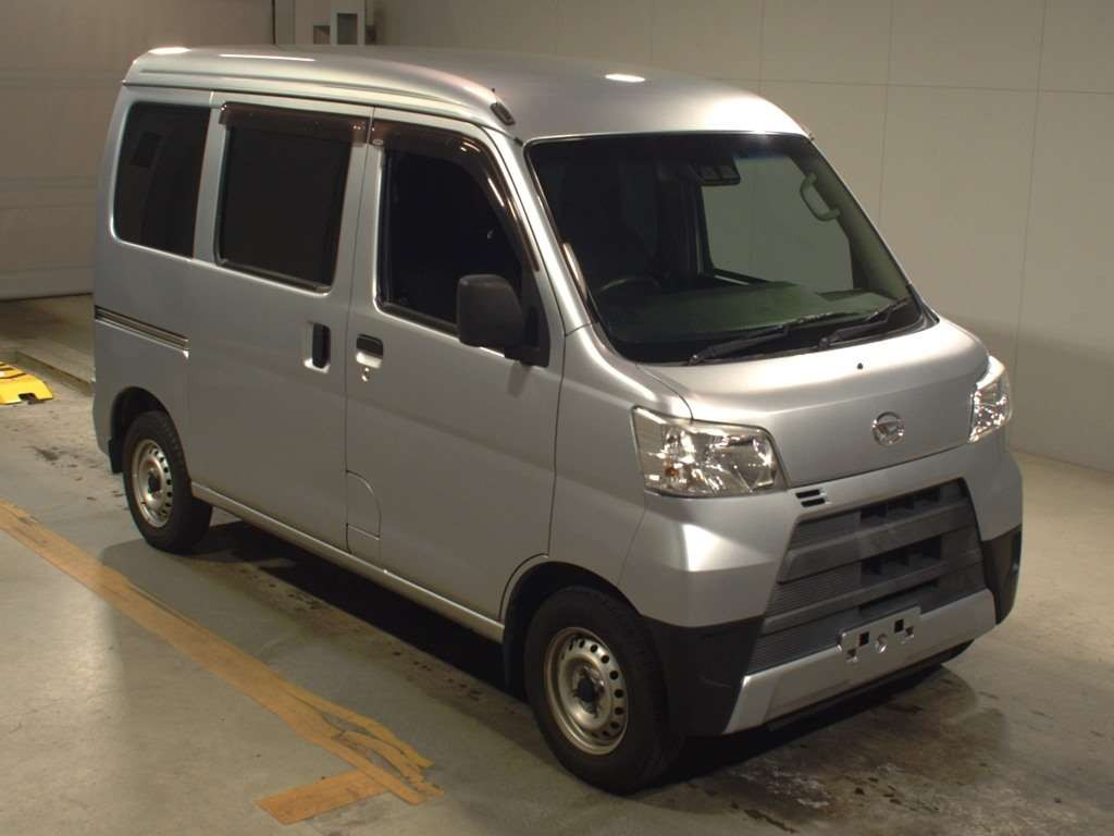 2018 Daihatsu Hijet Cargo S321V[2]