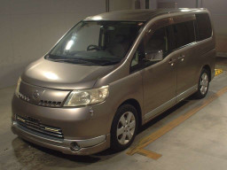 2006 Nissan Serena