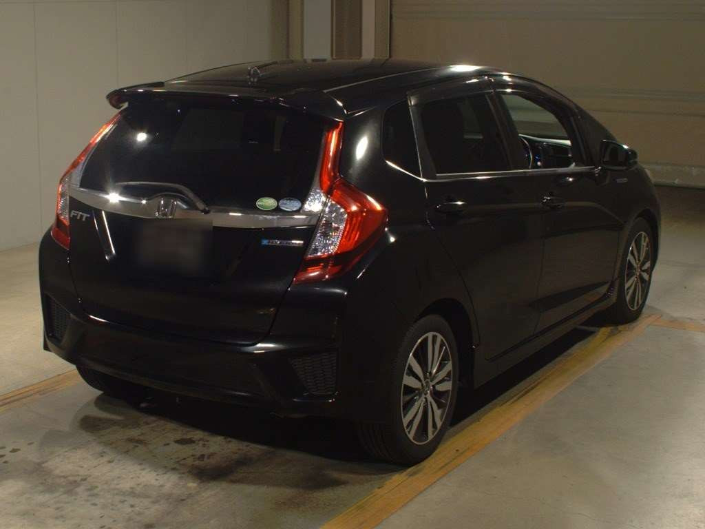 2013 Honda Fit Hybrid GP5[1]