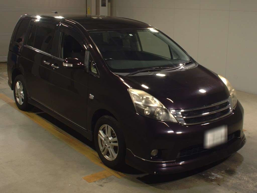 2012 Toyota Isis ZGM15W[2]