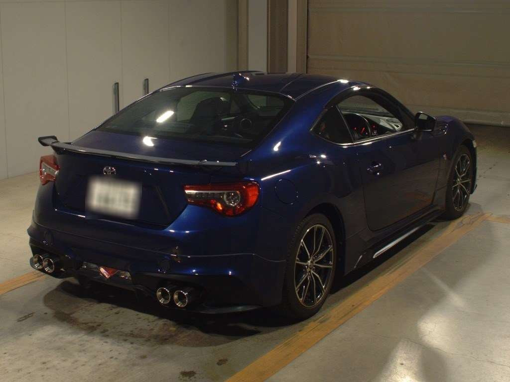 2016 Toyota 86 ZN6[1]