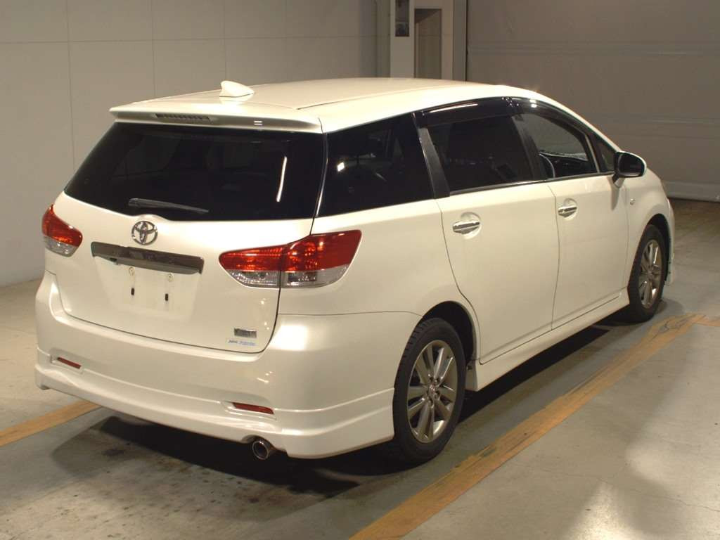 2011 Toyota Wish ZGE20W[1]