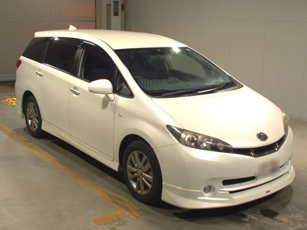 2011 Toyota Wish ZGE20W[2]