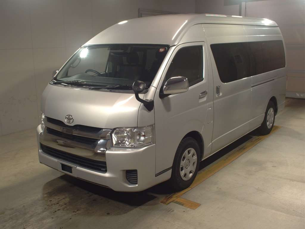 2018 Toyota Hiace Wagon TRH224W[0]