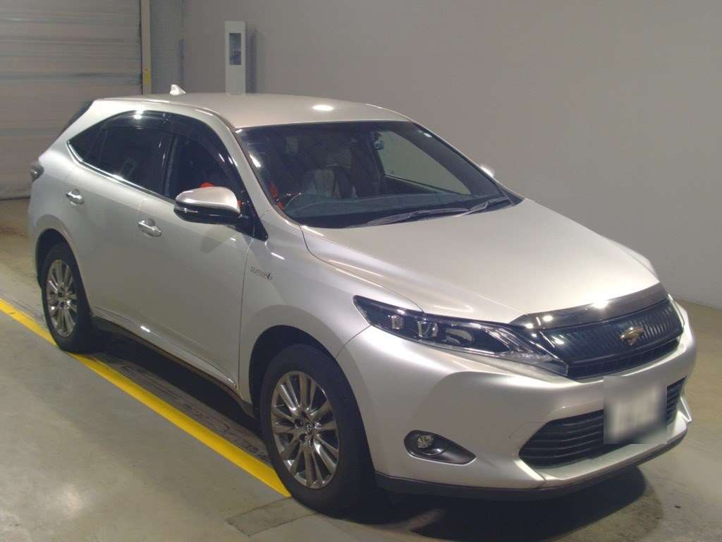 2015 Toyota Harrier Hybrid AVU65W[2]