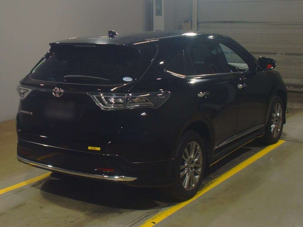 2015 Toyota Harrier ZSU60W[1]