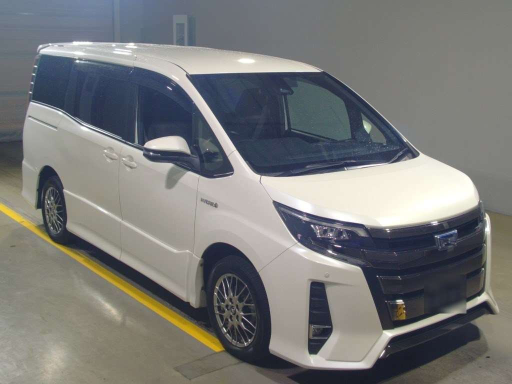 2018 Toyota Noah ZWR80W[2]