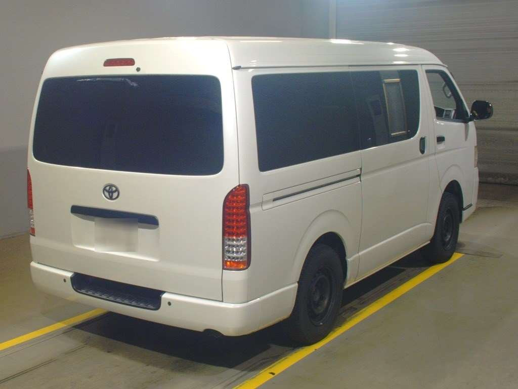 2012 Toyota Regiusace Van TRH216K[1]