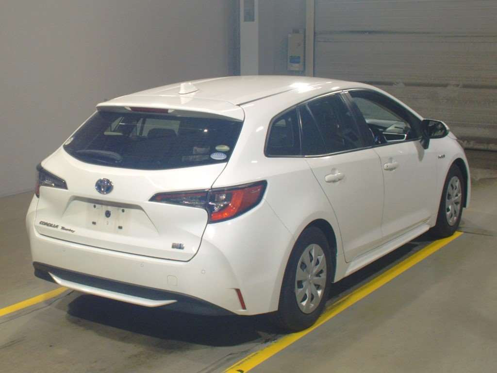 2019 Toyota Corolla Touring Wagon ZWE211W[1]