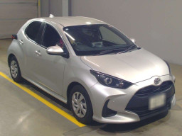 2021 Toyota YARIS