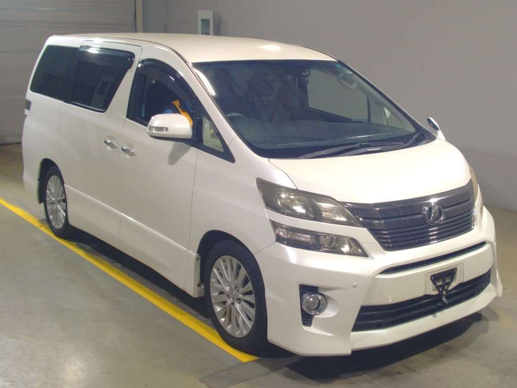 2012 Toyota Vellfire GGH20W[2]