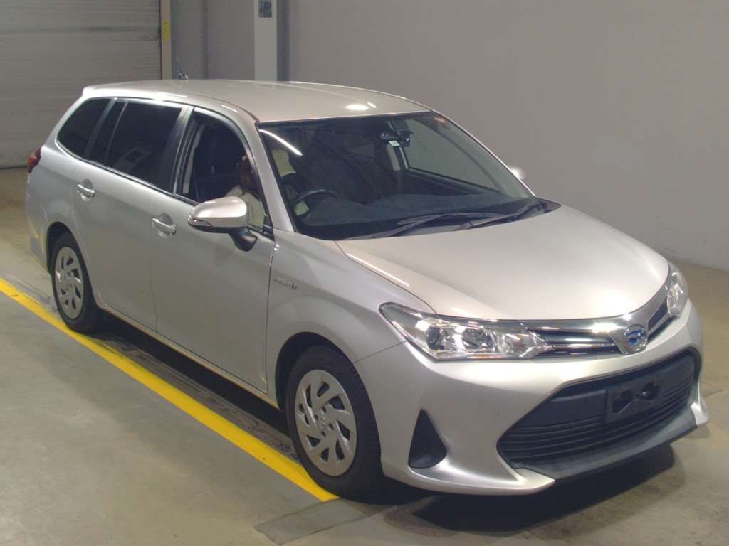 2019 Toyota Corolla Fielder NKE165G[2]