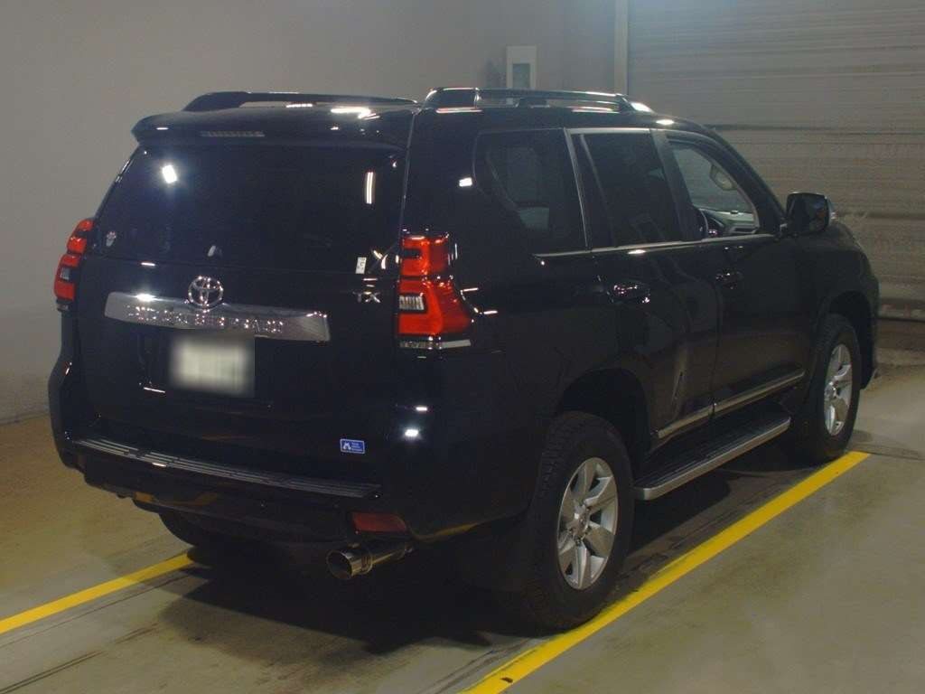 2023 Toyota Land Cruiser Prado TRJ150W[1]