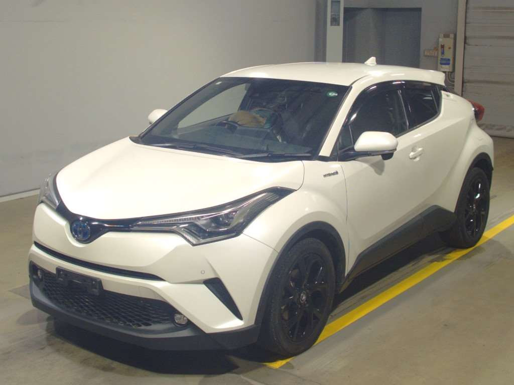 2019 Toyota C-HR ZYX10[0]