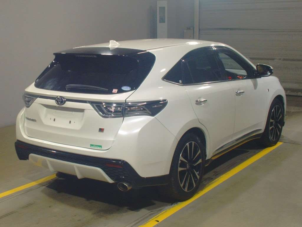 2018 Toyota Harrier ZSU65W[1]