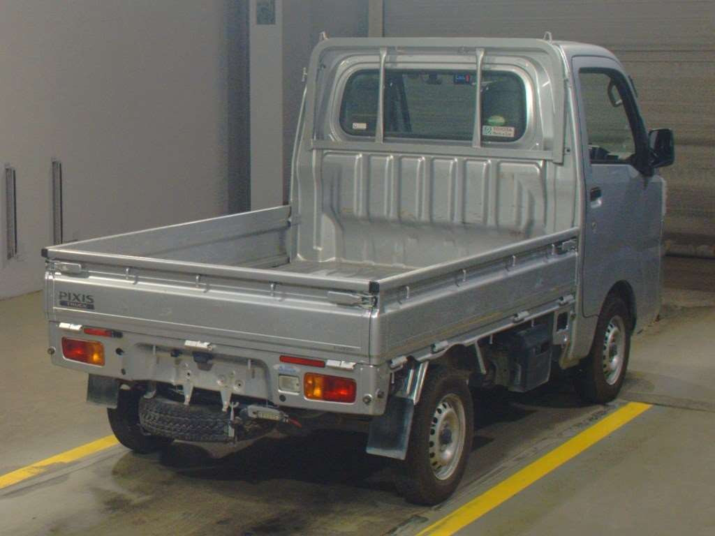 2018 Toyota Pixis Truck S510U[1]