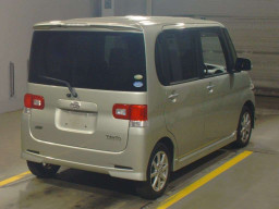 2012 Daihatsu Tanto