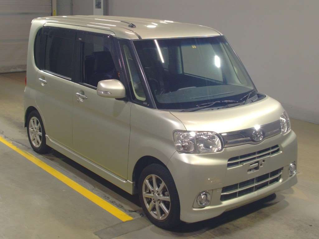 2012 Daihatsu Tanto L375S[2]