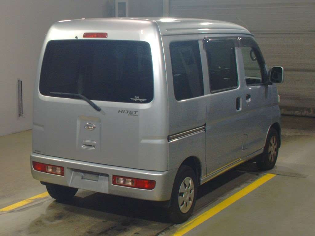 2017 Daihatsu Hijet Cargo S321V[1]