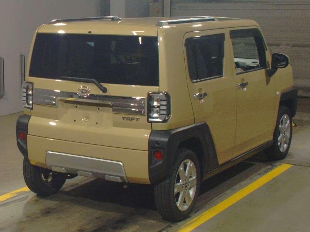 2022 Daihatsu TAFT LA900S[1]