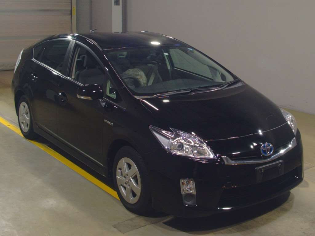 2009 Toyota Prius ZVW30[2]