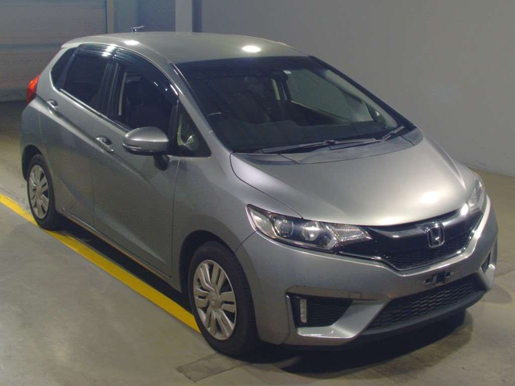 2015 Honda Fit GK5[2]