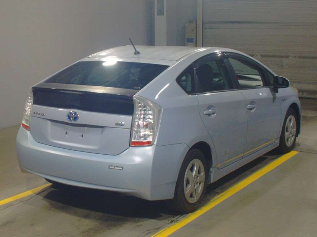 2009 Toyota Prius ZVW30[1]