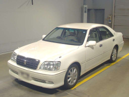 2002 Toyota Crown