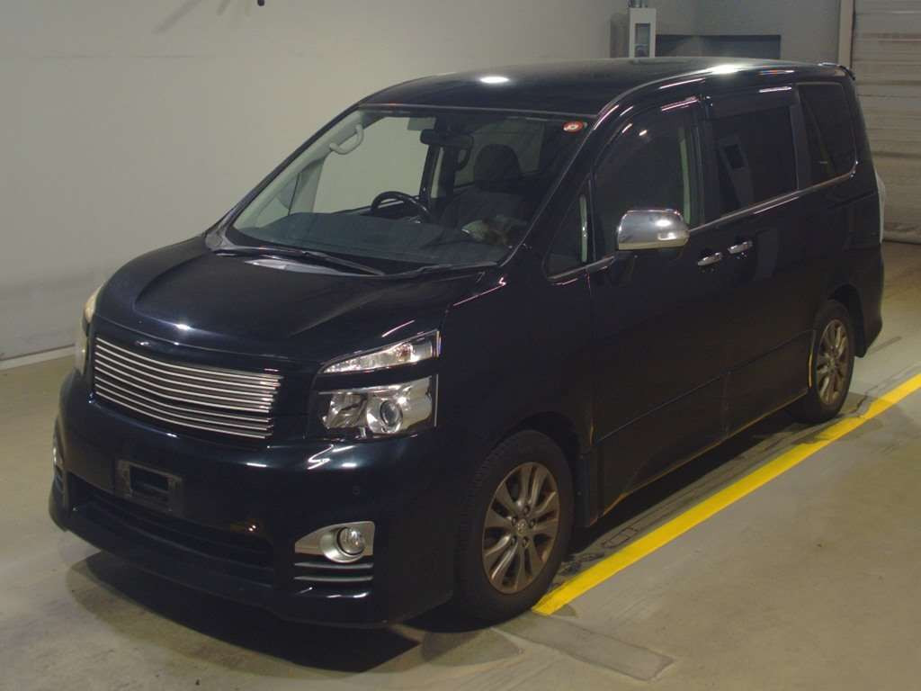 2010 Toyota Voxy ZRR70W[0]