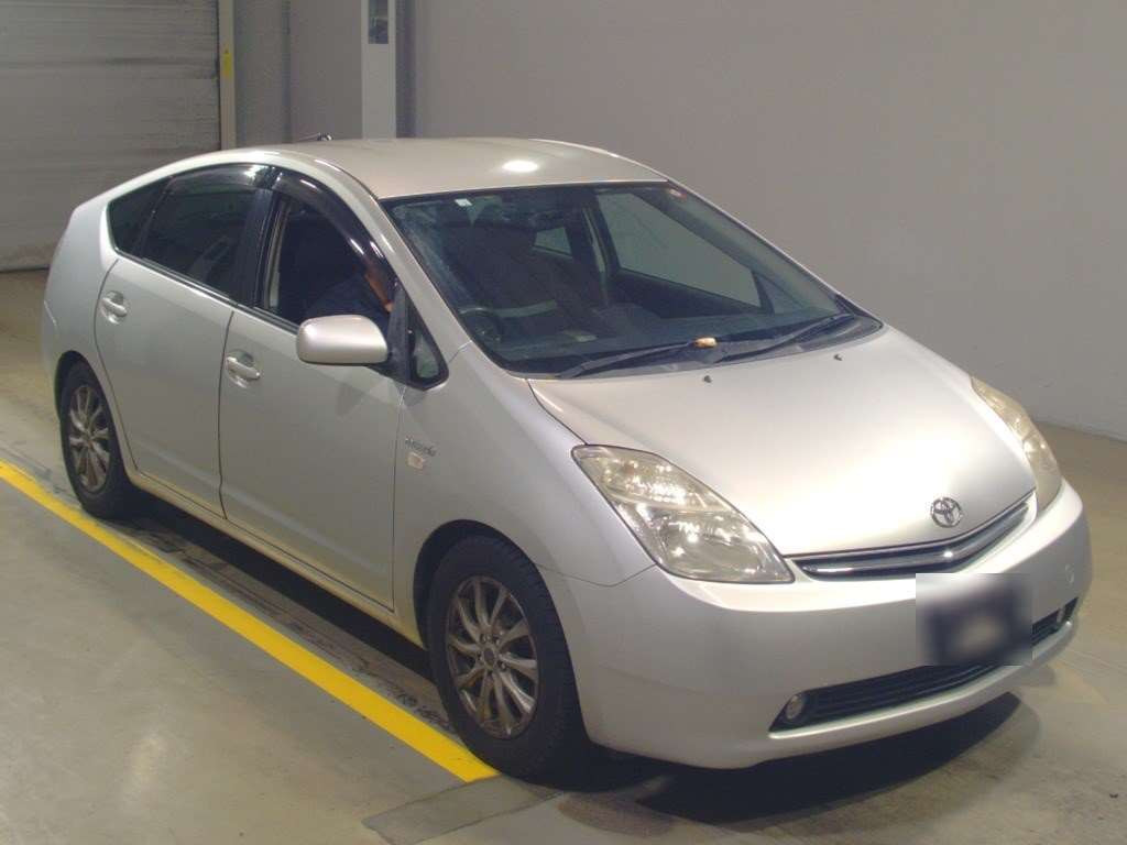 2008 Toyota Prius NHW20[2]